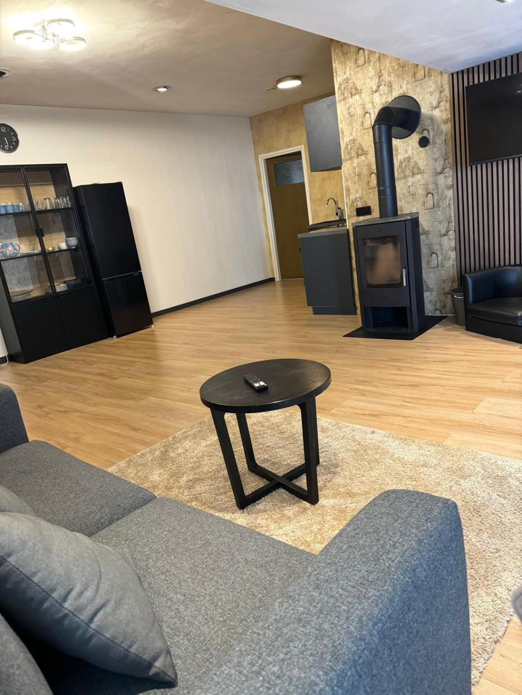 De Waag Hotel Makkum Bagian luar foto